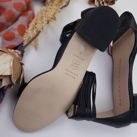 Sacha London Black Low Heel Sandals Flats Sz 7m - Picture 12 of 12
